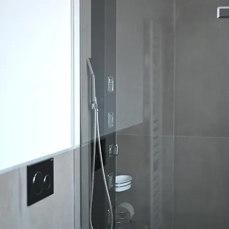 The Bridge - Peschiera Apartment *