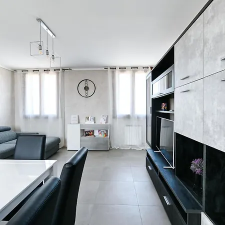 Apartment The Bridge - Peschiera Peschiera del Garda