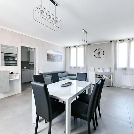 The Bridge - Peschiera Apartman Peschiera del Garda