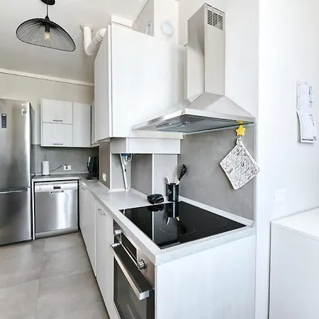 The Bridge - Peschiera Apartman *