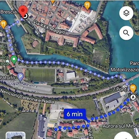 The Bridge - Peschiera Apartman *